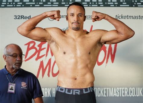 Ellis Zorro Secures Tough Decision Win Over Dec .